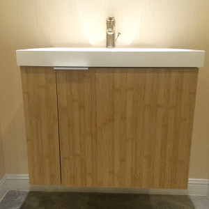 Kamra tal-banju qasab spazju provvisti ta ' l-ekonomizzatur tal-iskrin